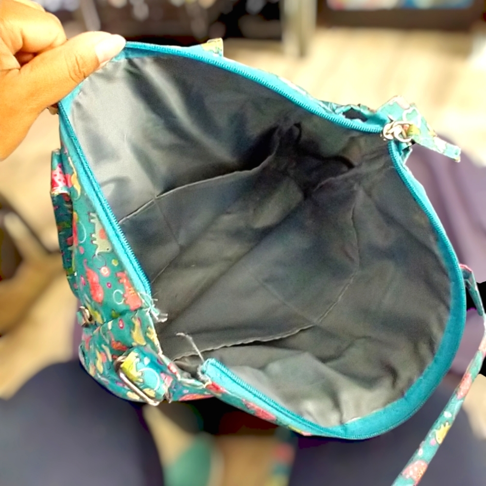 Diaper bag - Picture 3 of 3